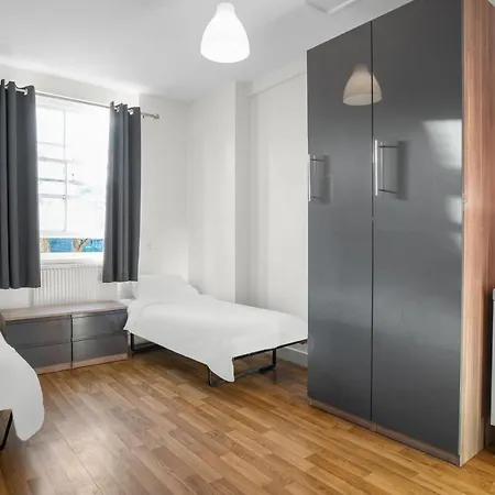 Halpin House Hostel